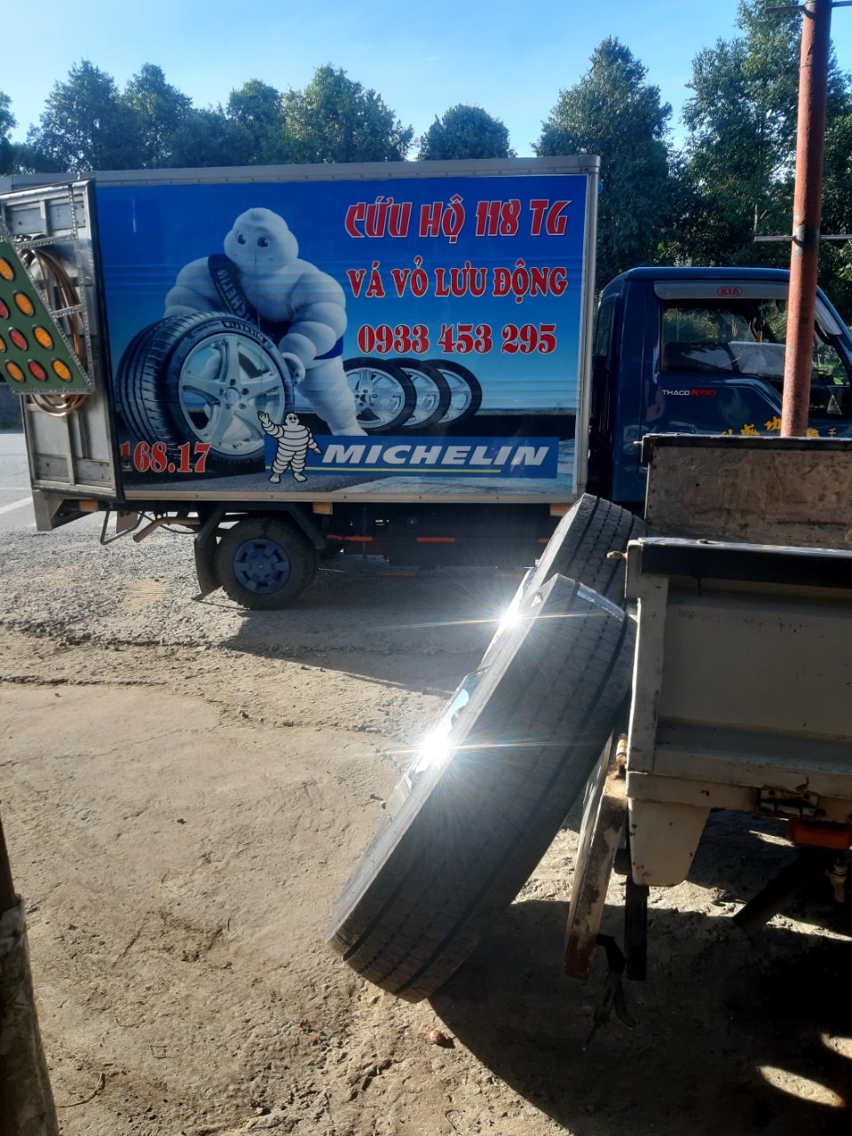 Vá vỏ lưu động Phong tại Cái Bè