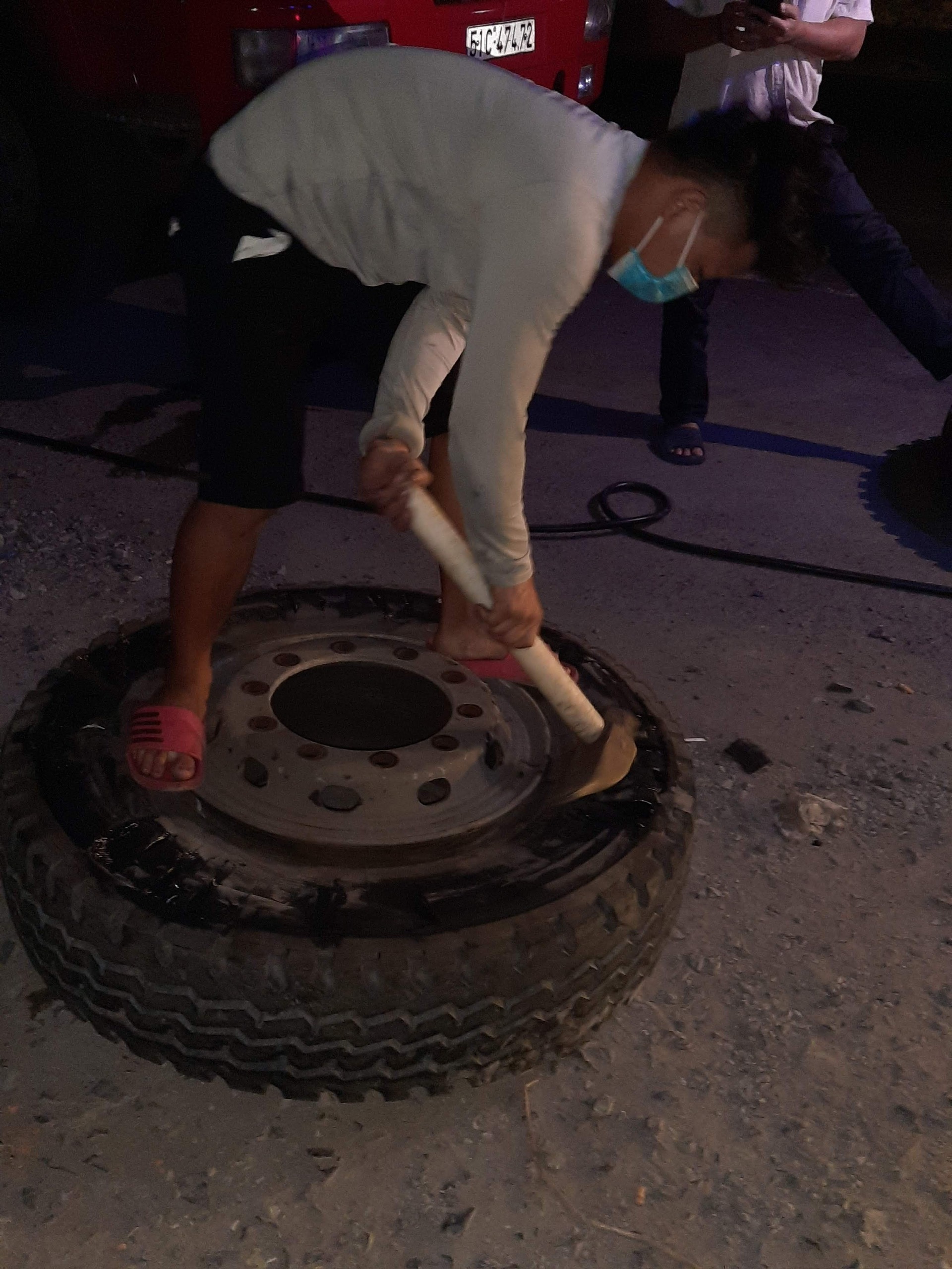 Vá vỏ lưu đông Phong Tiền Giang