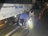 ĐÊM KHUYA CHẠY XE BỊ NỔ LỐP TẠI TIỀN GIANG THÌ CẦN LIÊN HỆ ĐƠN VỊ VÁ LỐP NÀO ?